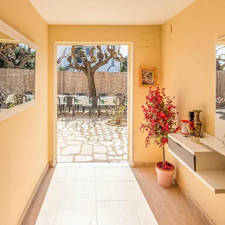 Stunning In Vilaseca With Kitchen Vila Seca